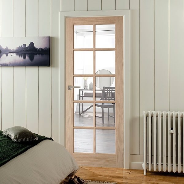10-Light-Oak-Veneer_Setshot01